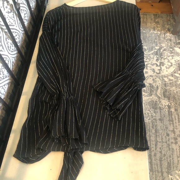 Juicy Couture …. Black & silver blouse NWOT - Picture 11 of 15